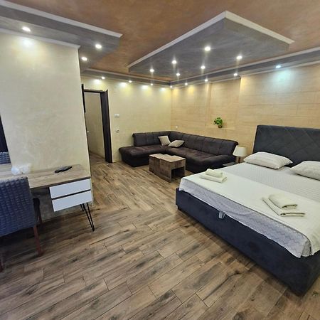 Prenociste Rooms Simke Subotica Eksteriør bilde