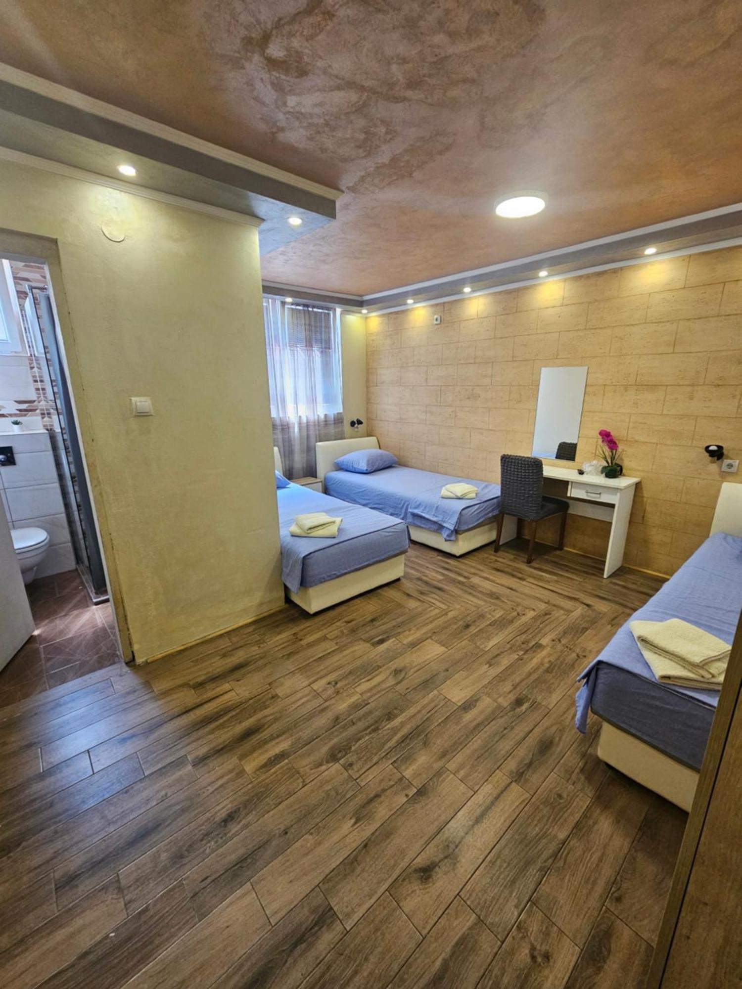Prenociste Rooms Simke Subotica Eksteriør bilde
