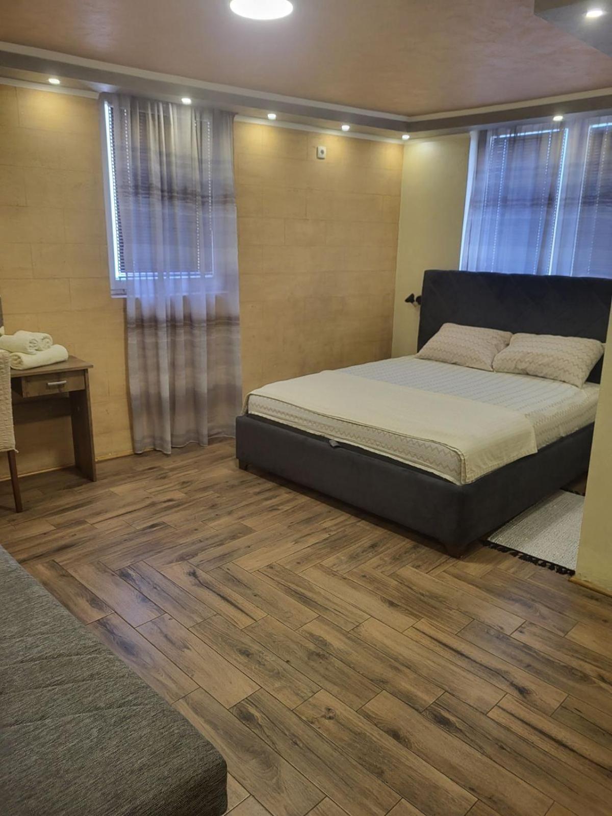 Prenociste Rooms Simke Subotica Eksteriør bilde